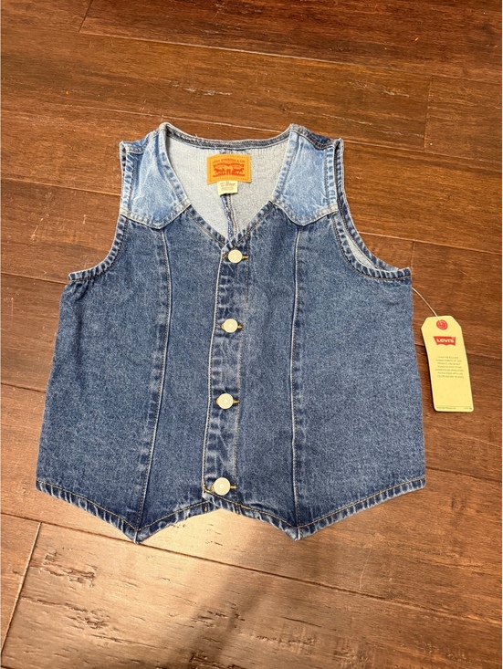 Other - Levi's Girls' Denim Vest XL Two-Tone Button-Up
